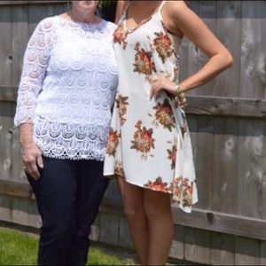 Mittoshop Florals Dress